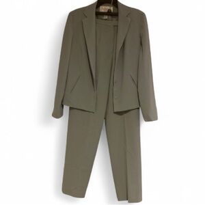 2pc Women's Elegant Sage Green Casual Suit